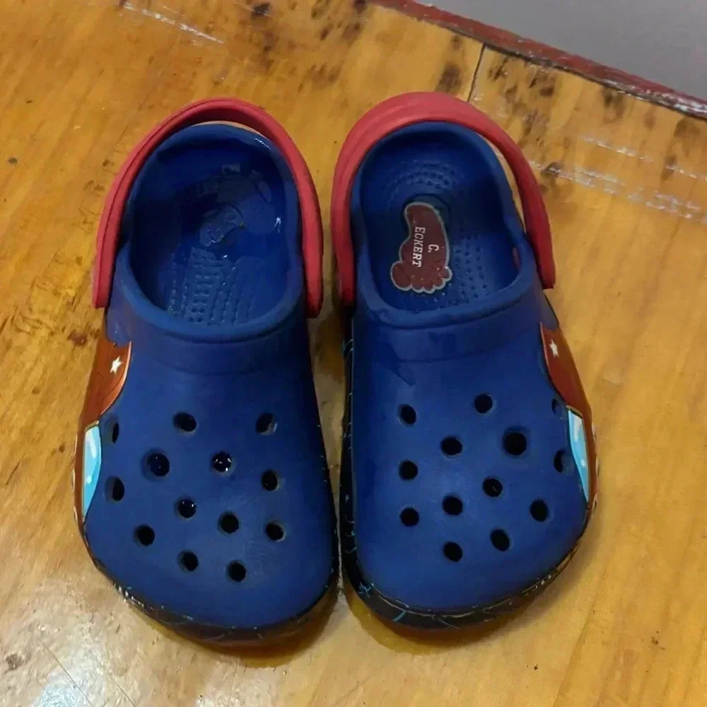 Crocs rocket C 6/7-great condition